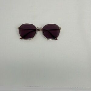 Gold frame sunglasses